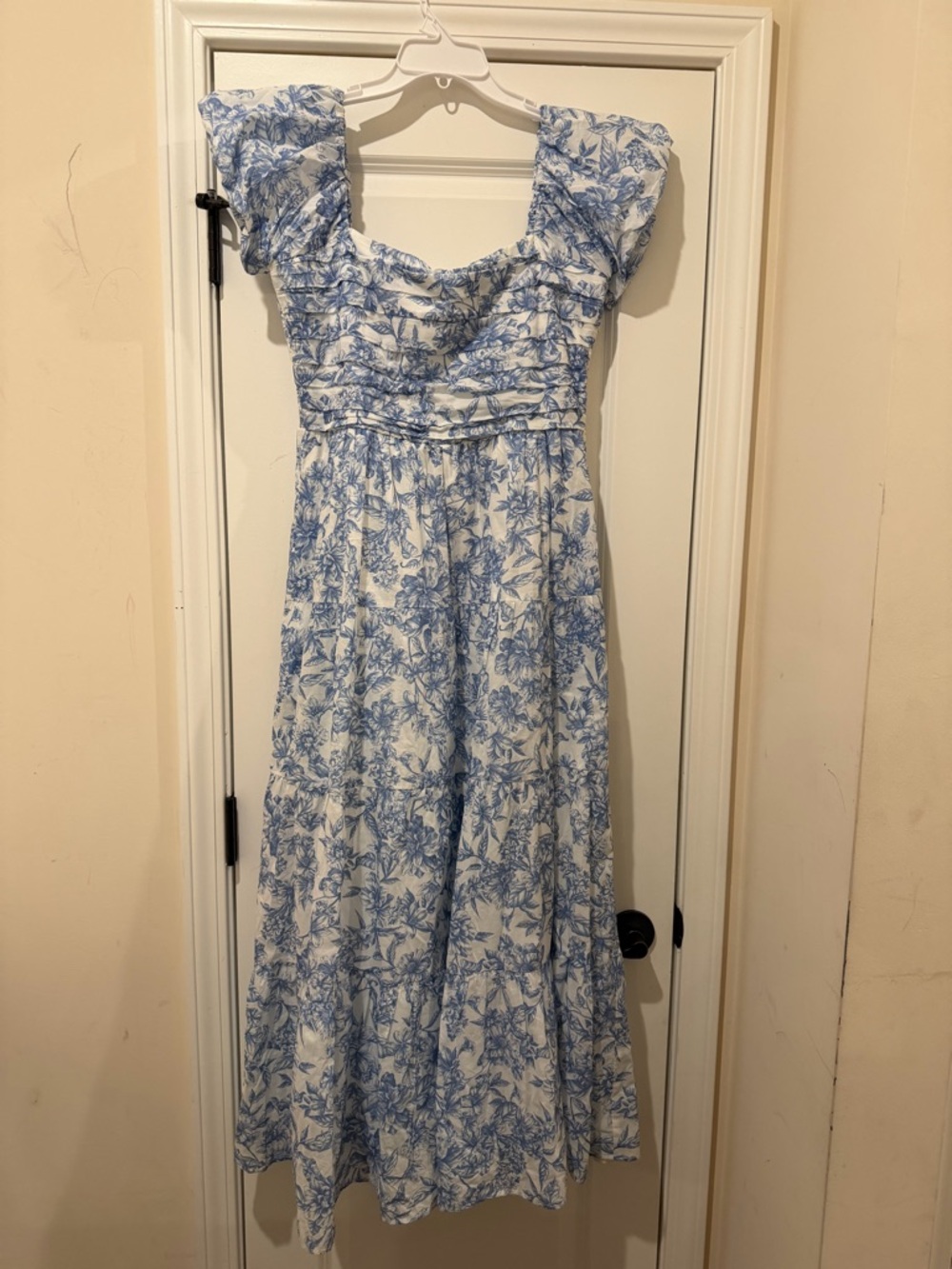 Altar'd State Payton Floral Mini Dress in Ivory & Blue Size L